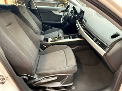 Audi A4 Avant 35 TDI/Navi/LED/Erster H./TOP — slika 16