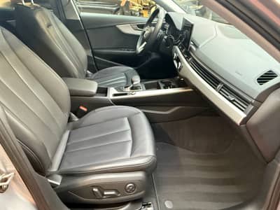 Audi A4 Avant 40 TDI/Virtua/LED/Kamera/Leder/Totw/TOP — slika 16