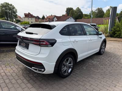 Volkswagen Taigo R-Line Pano/Kamera — slika 11