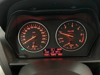 BMW 118 d xDrive Advantage°LED°SHZ°TEMPOMAT° — slika 13