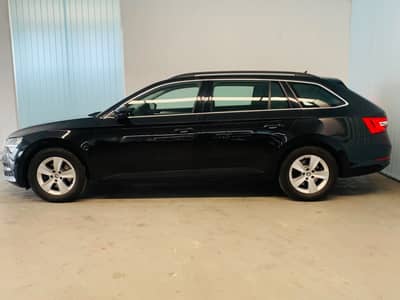 Skoda Superb Combi Ambition DSG°AHK°LED°SHZ°Apple-Car° — slika 5