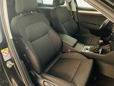 Skoda Superb Combi Ambition DSG°AHK°LED°SHZ°Apple-Car° — slika 8