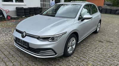 Volkswagen Golf VIII Lim. Life 2.0 TDI — slika 2