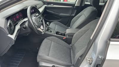 Volkswagen Golf VIII Lim. Life 2.0 TDI — slika 8