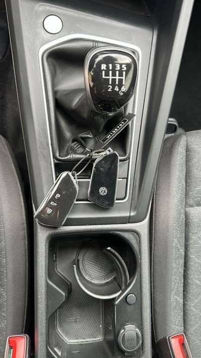 Volkswagen Golf VIII Lim. Life 2.0 TDI — slika 14