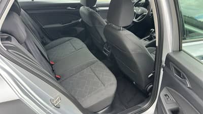 Volkswagen Golf VIII Lim. Life 2.0 TDI — slika 12