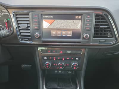 Seat Ateca 2.0 TDI"Xcellence"Pano"Matrix"Kamera"Alcan — slika 18