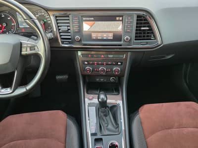 Seat Ateca 2.0 TDI"Xcellence"Pano"Matrix"Kamera"Alcan — slika 25