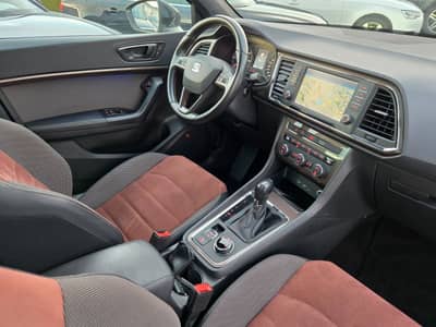 Seat Ateca 2.0 TDI"Xcellence"Pano"Matrix"Kamera"Alcan — slika 10