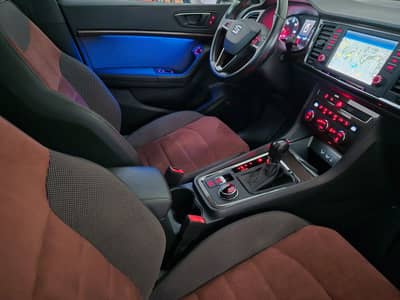 Seat Ateca 2.0 TDI"Xcellence"Pano"Matrix"Kamera"Alcan — slika 11