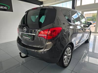 Opel Meriva B Active — slika 7