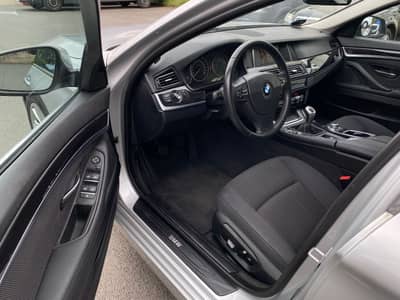 BMW 520d Touring Tempo/Sitzheizung/PDC/Bi-Xenon/USB — slika 7