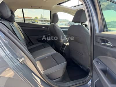 Volkswagen Golf 8 2.0 TDI ACTIVE*DSG*VIR*PAN*IQ-LED*HEAD-UP — slika 27