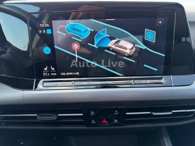 Volkswagen Golf 8 2.0 TDI ACTIVE*DSG*VIR*PAN*IQ-LED*HEAD-UP — slika 14