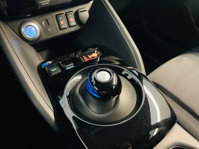 Nissan Leaf N-Connecta°KAMERA°SHZ°NAVI°PDC°2.Hd° — slika 22