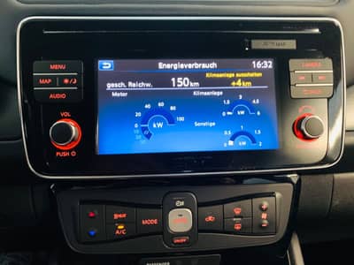 Nissan Leaf N-Connecta°KAMERA°SHZ°NAVI°PDC°2.Hd° — slika 20