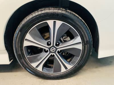 Nissan Leaf N-Connecta°KAMERA°SHZ°NAVI°PDC°2.Hd° — slika 13