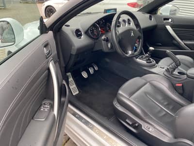 Peugeot RCZ JBL/Nav/PDC/Xenon/Memory/Tempomat/Sitzheizun — slika 6