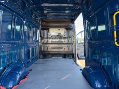 Volkswagen Crafter 35TDI*MITTEL-HOCH*KLIMA*STANDHEIZUNG*AHK — slika 20