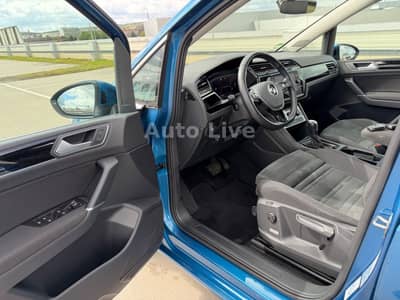 Volkswagen Touran 2.0 TDI*7-STZ*DSG*VIRT*PANO*NAVI*LED*KAME — slika 19
