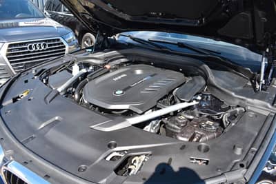 BMW 640i GT xDrive M Sport/INTEGRAL/HUD/H&K/KEYLESS — slika 33