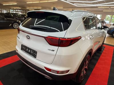 Kia Sportage GT-Line 4WD/Navi/Xenon/Leder/PANO/TOP — slika 8