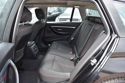 BMW 320i Touring Sport Line Sportautom.AHK LED Pano — slika 19