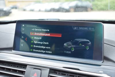 BMW 320i Touring Sport Line Sportautom.AHK LED Pano — slika 28