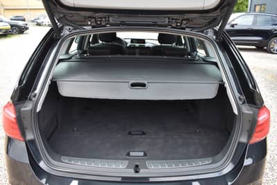 BMW 320i Touring Sport Line Sportautom.AHK LED Pano — slika 20