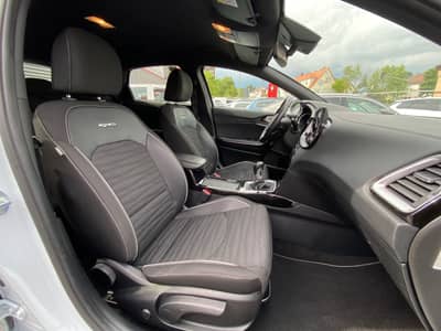 Kia Ceed GT Line Tempo/AHK/Assistenz/CarPlay/Kamera — slika 8