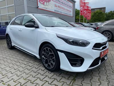 Kia Ceed GT Line Tempo/AHK/Assistenz/CarPlay/Kamera — slika 2