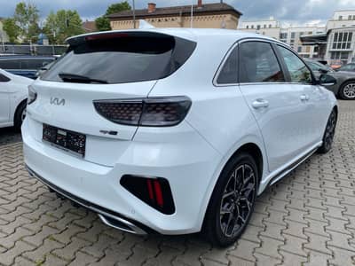 Kia Ceed GT Line Tempo/AHK/Assistenz/CarPlay/Kamera — slika 5