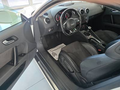Audi TT Coupe/Roadster 2.0 TDI Coupe quattro — slika 8