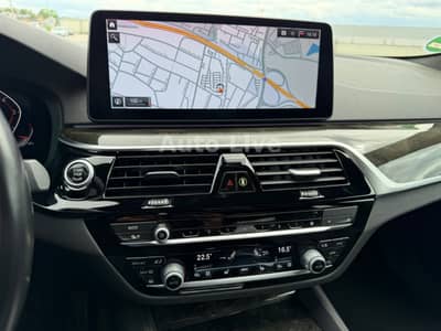 BMW 530i M PAKET*SAG*VIRTU*NAVI*LASER*HEAD-UP*KAMERA — slika 10