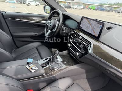 BMW 530i M PAKET*SAG*VIRTU*NAVI*LASER*HEAD-UP*KAMERA — slika 24