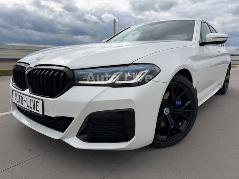 BMW 530i M PAKET*SAG*VIRTU*NAVI*LASER*HEAD-UP*KAMERA