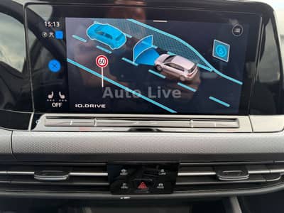 Volkswagen Golf 8 2.0 TDI ACTIVE*DSG*VIR*PAN*IQ-LED*HEAD-UP — slika 15