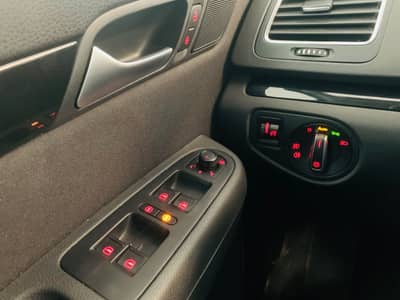 Seat Alhambra Style°7-SITZER°KAMERA°SHZ°Apple-Car° — slika 20