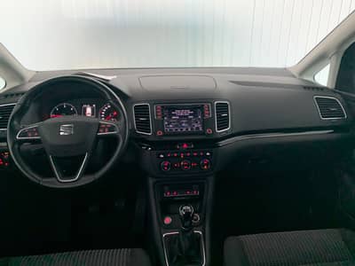 Seat Alhambra Style°7-SITZER°KAMERA°SHZ°Apple-Car° — slika 25