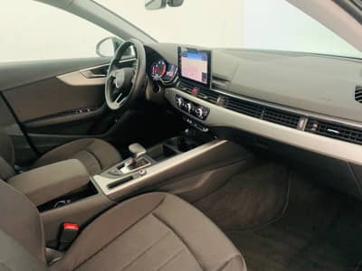 Audi A4 Avant 35 TDI S-tronic°LED°SHZ°NAVI°PDC° — slika 20