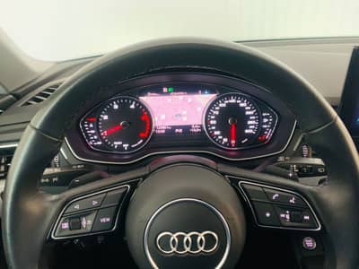 Audi A4 Avant 35 TDI S-tronic°LED°SHZ°NAVI°PDC° — slika 12