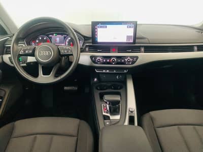 Audi A4 Avant 35 TDI S-tronic°LED°SHZ°NAVI°PDC° — slika 16