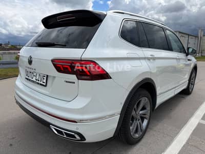 Volkswagen Tiguan Allspace 2.0 TDI DSG*4M*R LINE*7 STZE*360 — slika 5