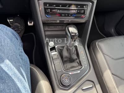 Volkswagen Tiguan Allspace 2.0 TDI DSG*4M*R LINE*7 STZE*360 — slika 32