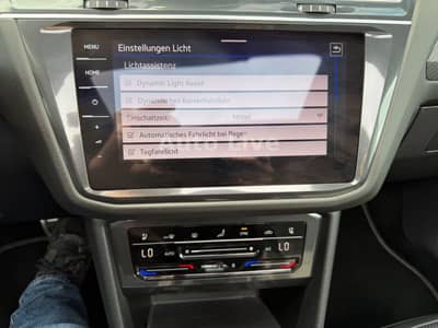Volkswagen Tiguan Allspace 2.0 TDI DSG*4M*R LINE*7 STZE*360 — slika 29