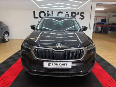 Skoda Karoq Style 4x4/Navi/LED/Kamera/Erster H/TOP — slika 2