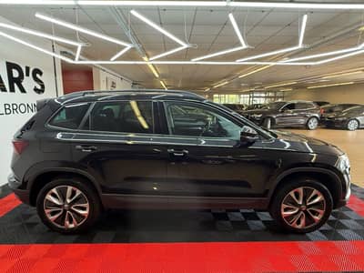 Skoda Karoq Style 4x4/Navi/LED/Kamera/Erster H/TOP — slika 6