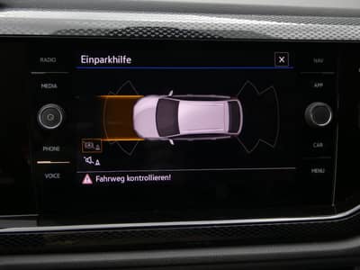 Volkswagen Taigo 1.0 TSI Life 1-Hand LED Navi Virtual SHZ — slika 11