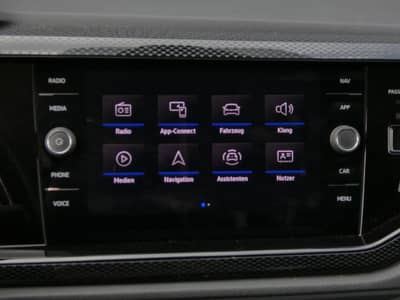 Volkswagen Taigo 1.0 TSI Life 1-Hand LED Navi Virtual SHZ — slika 12