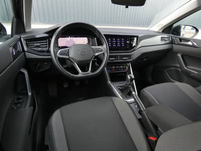 Volkswagen Taigo 1.0 TSI Life 1-Hand LED Navi Virtual SHZ — slika 3